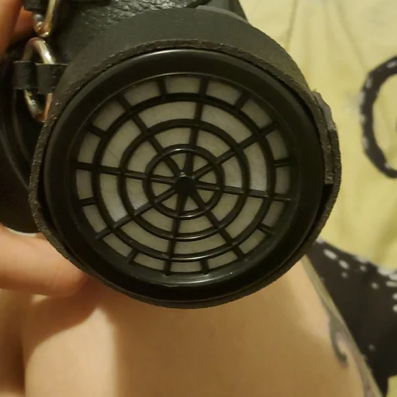 Gothic face mask - Picture 3 of 5